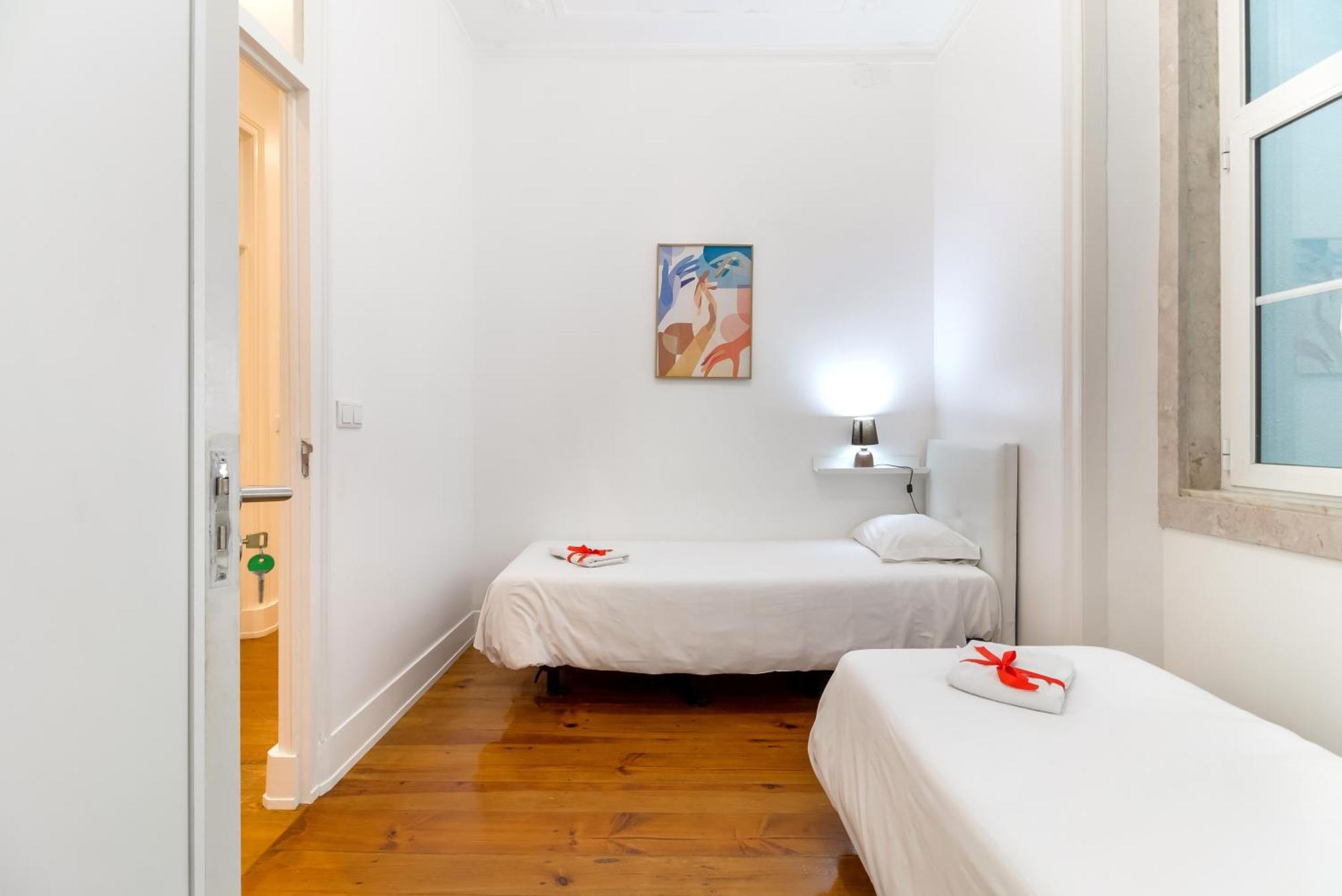 Отель Arroios - Second Floor Лиссабон Экстерьер фото
